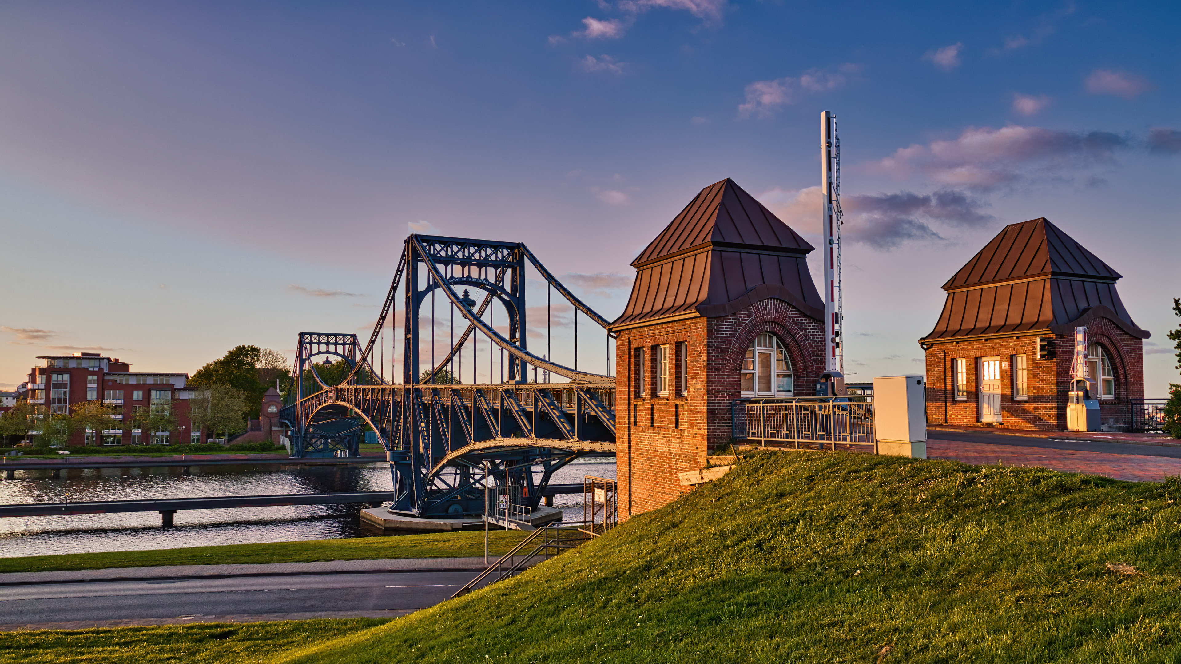 Kaiser Wilhelm Brücke Wilhelmshaven vom 11.5.2019